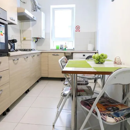 Happy Family Apartment Brasov Exterior photo